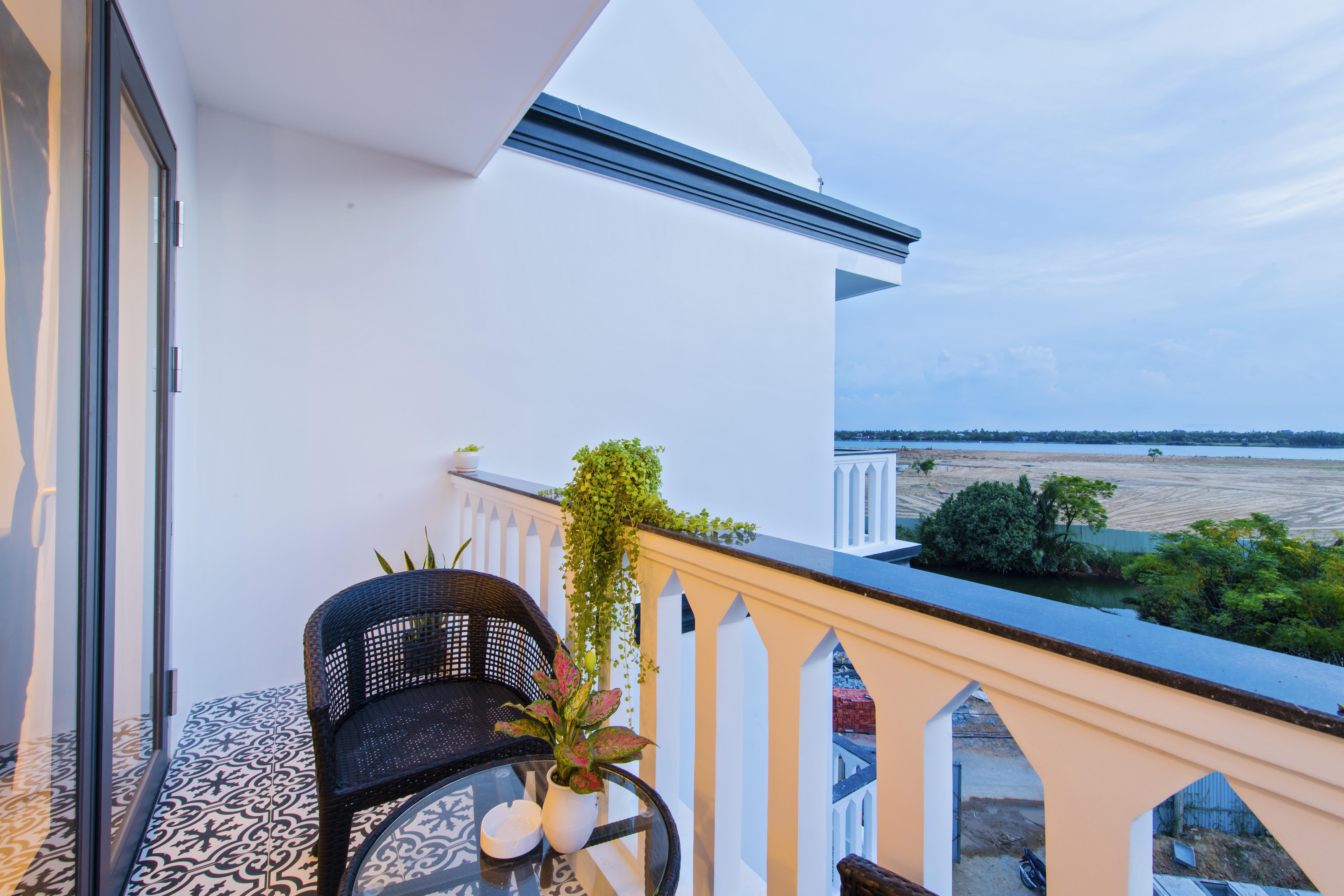 Gem Riverside Hotel Хой Ан Екстериор снимка