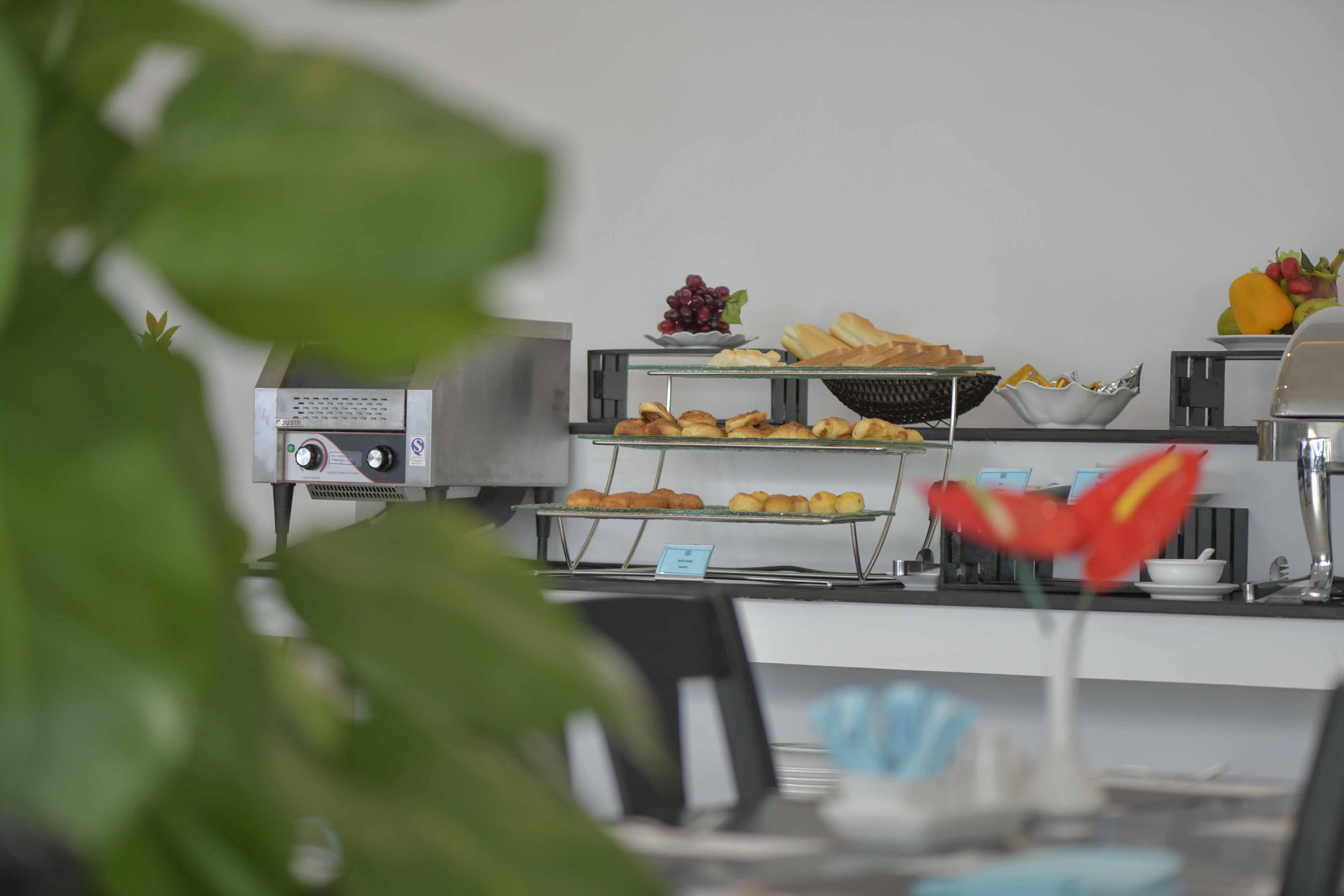 Gem Riverside Hotel Хой Ан Екстериор снимка