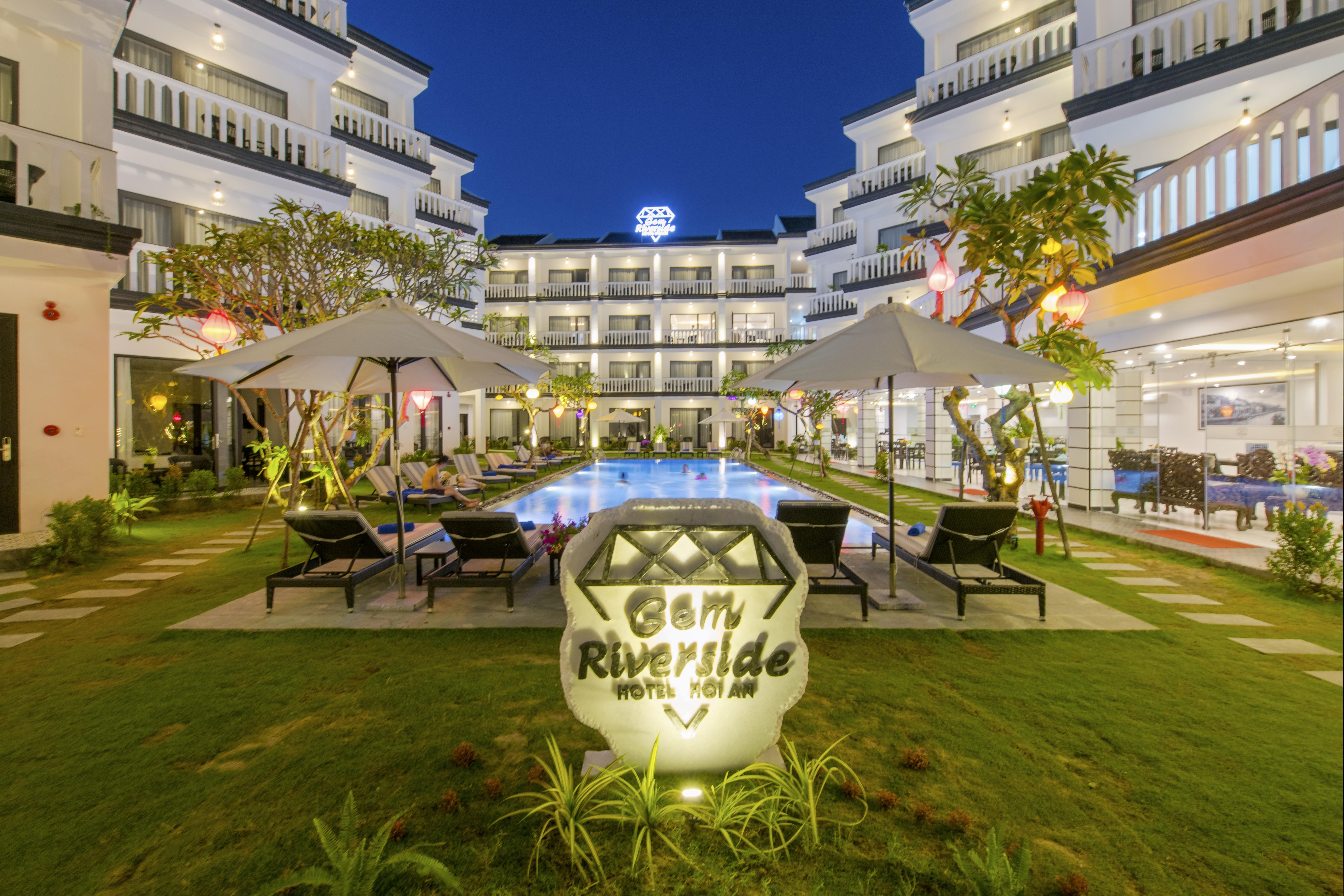 Gem Riverside Hotel Хой Ан Екстериор снимка