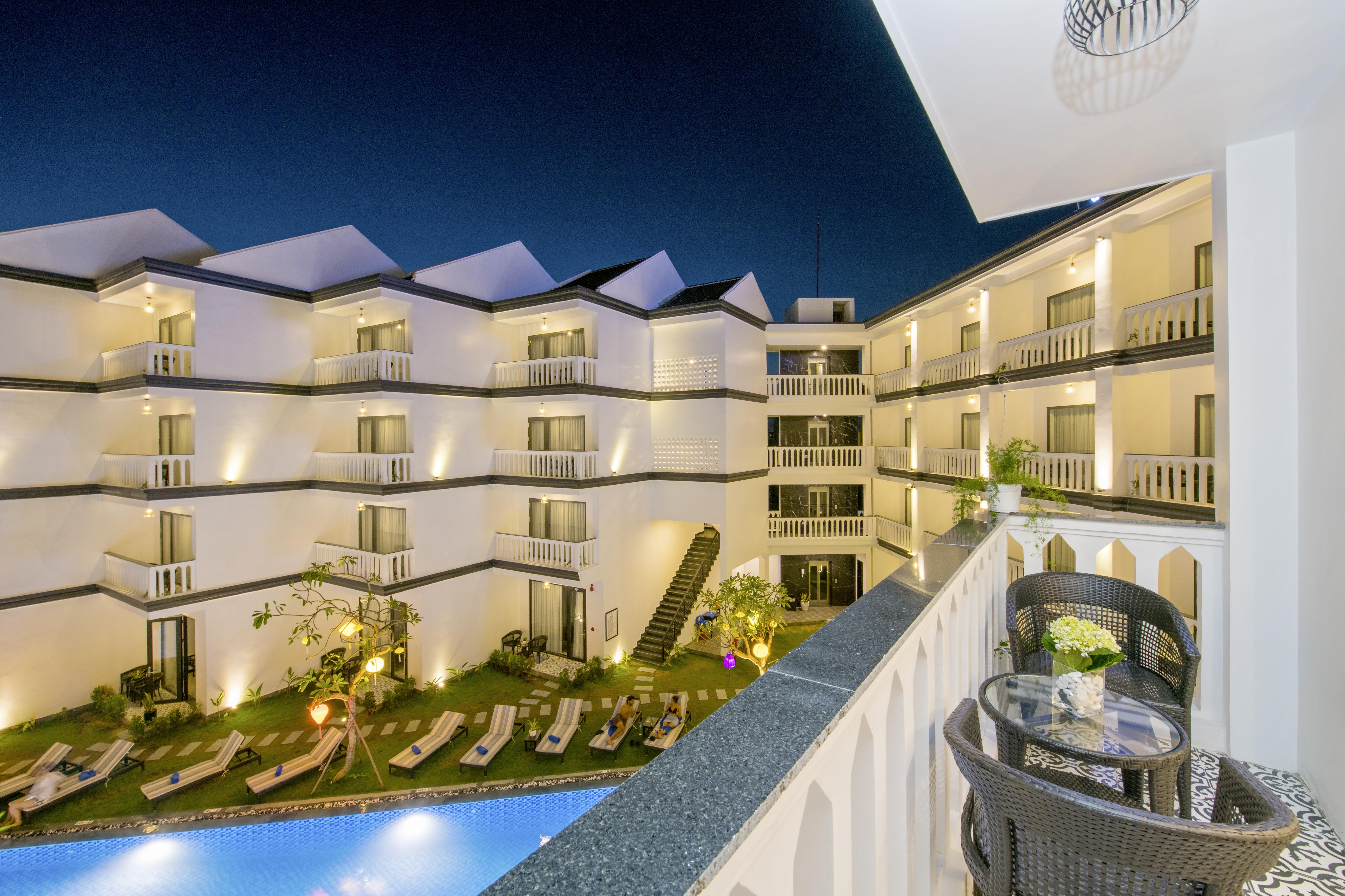 Gem Riverside Hotel Хой Ан Екстериор снимка